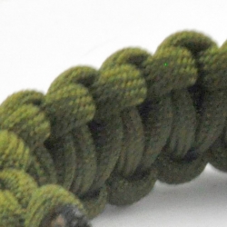 BRACCIALE PARACORD Military Grade Type III 5 in 1 - con Manuale - GREEN CAMO